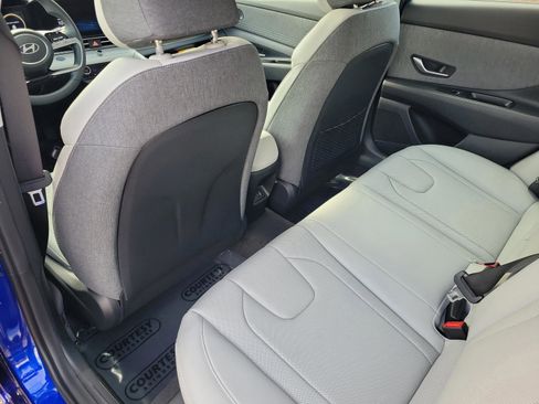 New 2026 Hyundai Elantra Limited image 31