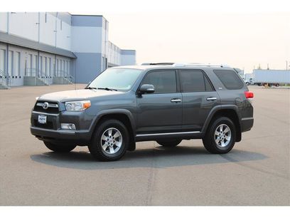 Used 2013 Toyota 4Runner SR5 w/ Premium Pkg
