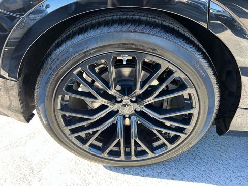 Certified 2025 Audi SQ8 Premium Plus image 17