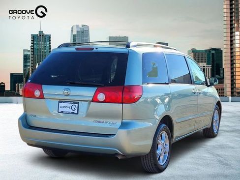 Used 2006 Toyota Sienna XLE image 6
