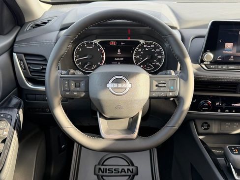 New 2026 Nissan Rogue SV w/ Cold Weather Package FWD image 19