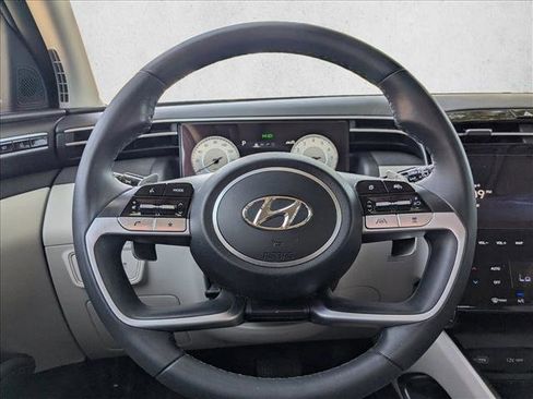 Used 2023 Hyundai Tucson Limited AWD/4WD image 10