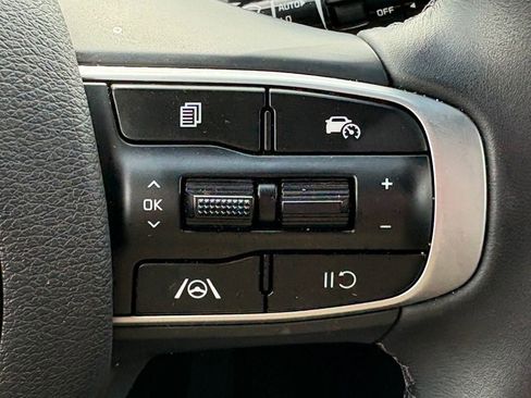 Certified 2025 Kia Sportage EX image 27