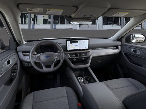 New 2026 Ford Explorer Active RWD image 9