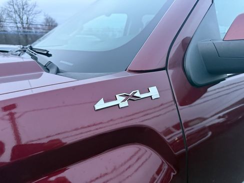 Used 2016 GMC Sierra 1500 SLE w/ SLE Value Package image 18