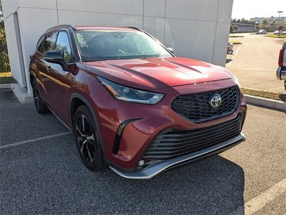 Used 2022 Toyota Highlander XSE