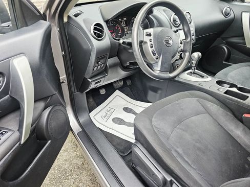 Used 2013 Nissan Rogue S w/ Special Edition Pkg image 9