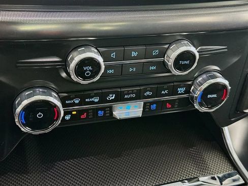 Used 2024 Ford F150 Raptor AWD/4WD image 18