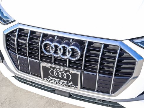 Used 2022 Audi Q3 2.0T Premium Plus w/ Premium Plus Package image 8