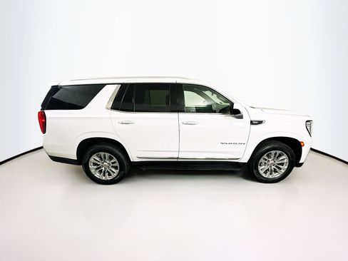 Used 2024 GMC Yukon SLT image 10