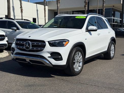 Used 2025 Mercedes-Benz GLE 450e 4MATIC image 10