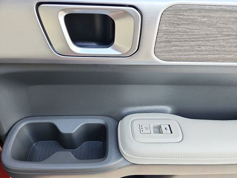 Used 2024 Hyundai Santa Fe Limited image 32