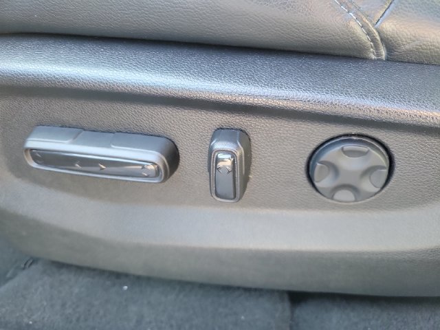 Used 2020 Honda CR-V Touring image 7