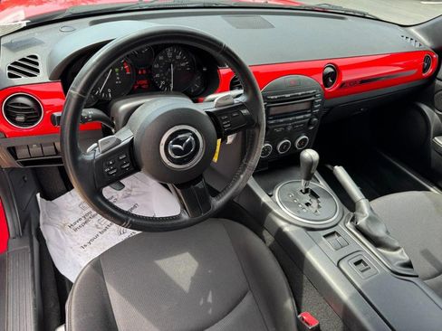 Used 2013 MAZDA MX-5 Miata Club RWD image 13