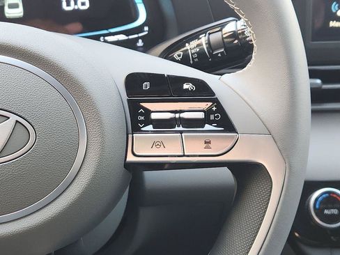 New 2026 Hyundai Elantra SEL Sport FWD image 27