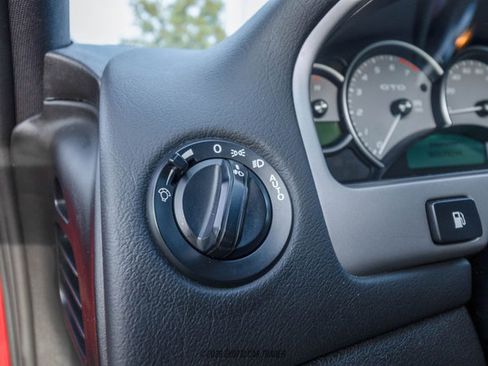 Used 2006 Pontiac GTO image 43