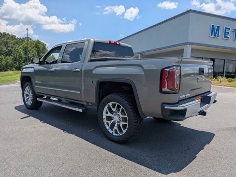 Used 2017 GMC Sierra 1500 SLT w/ SLT Premium Package AWD/4WD image 6