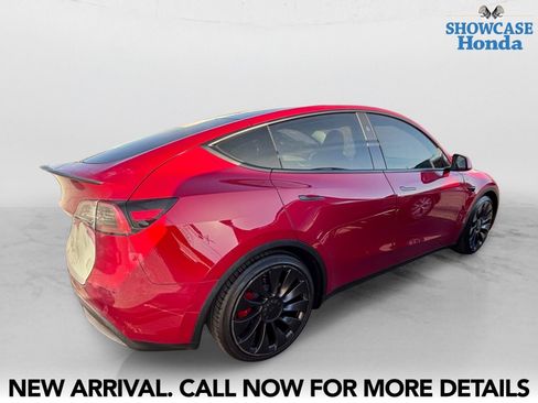 Used 2023 Tesla Model Y Performance AWD/4WD image 5