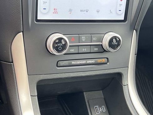 Certified 2024 Ford Edge ST-Line AWD/4WD image 24