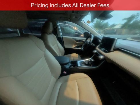 Used 2023 Toyota RAV4 XLE Premium AWD/4WD image 10