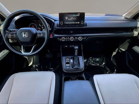 Used 2024 Honda CR-V EX image 7