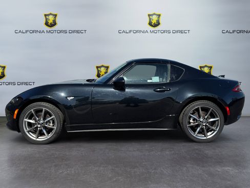 Used 2022 MAZDA MX-5 Miata RF Grand Touring RWD image 2