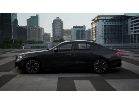 New 2026 BMW 530i w/ M Sport Package RWD image 4