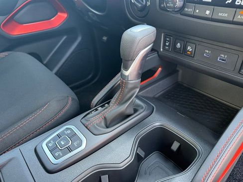 New 2026 Nissan Frontier PRO-4X w/ Pro-4x Convenience Package image 12