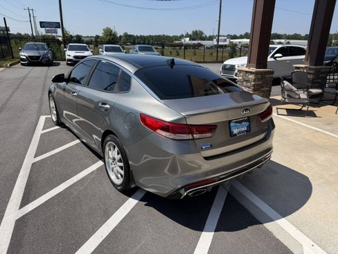 Used 2016 Kia Optima SX w/ Chrome Wheel Package FWD image 4
