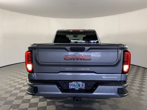 Used 2022 GMC Sierra 1500 Elevation image 8