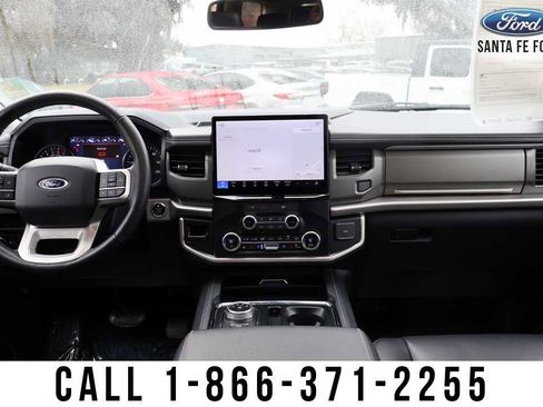 Used 2024 Ford Expedition XLT image 22