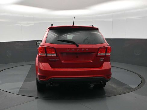 Used 2014 Dodge Journey SXT w/ Flexible Seating Group FWD image 8