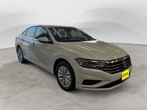 Used 2019 Volkswagen Jetta S FWD image 3