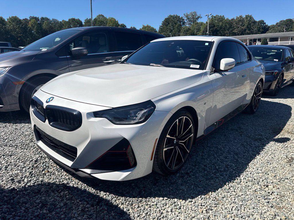 Used 2022 BMW 230i Coupe w/ Premium Package 2 RWD image 1