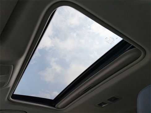 Used 2025 MAZDA CX-5 AWD 2.5 S w/ Preferred Package image 25