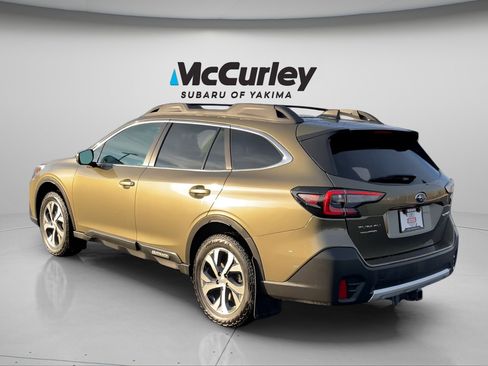 Used 2020 Subaru Outback Limited w/ Popular Package #2 image 3