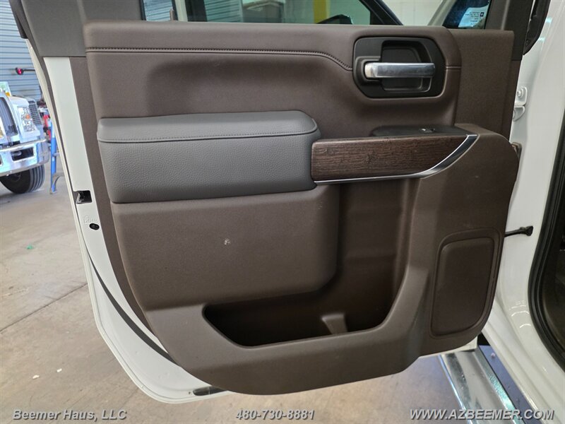 Used 2022 GMC Sierra 2500 Denali w/ Denali Ultimate Package AWD/4WD image 21