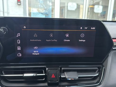 Used 2024 Chevrolet TrailBlazer RS w/ Convenience Package AWD/4WD image 36