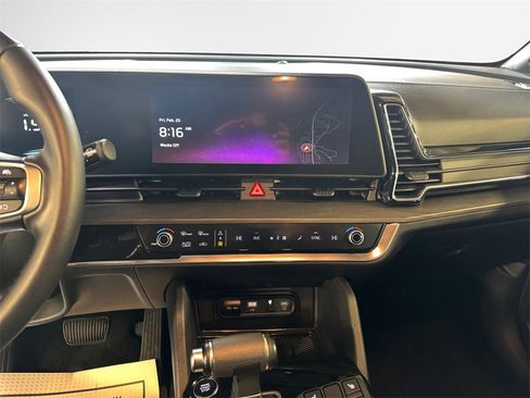 Certified 2023 Kia Sportage X-Line image 22
