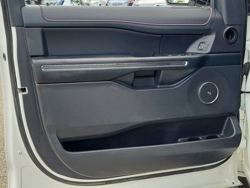 Certified 2024 Ford Expedition Max Limited AWD/4WD image 18