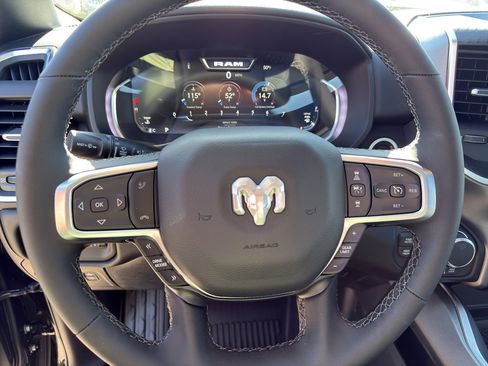 New 2026 RAM 1500 Big Horn AWD/4WD image 17