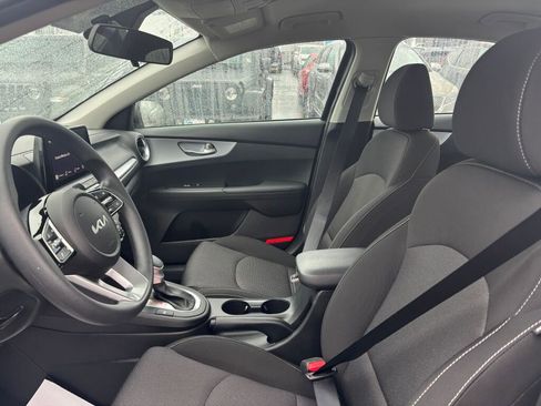 Certified 2023 Kia Forte LXS image 15