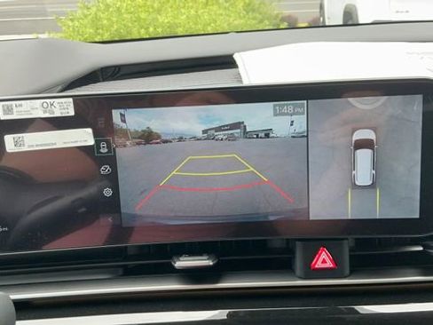 New 2025 Kia Carnival SX Prestige FWD image 18