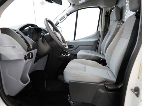 Used 2017 Ford Transit 150 130 Low Roof RWD image 6