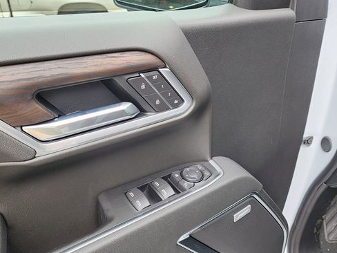 New 2026 GMC Sierra 1500 SLT w/ SLT Premium Plus Package image 15