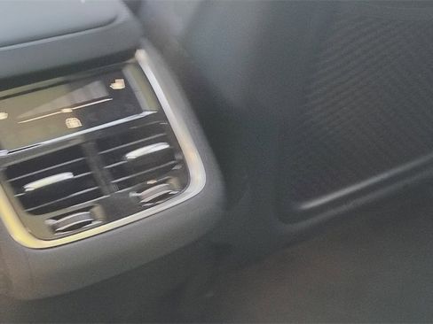 New 2026 Volvo XC90 B6 Ultra image 31