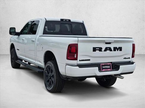 New 2026 RAM 2500 Laramie w/ Night Edition AWD/4WD image 7