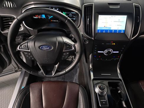 Used 2020 Ford Edge Titanium w/ Equipment Group 301A image 14