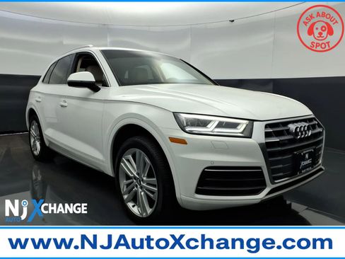 Used 2018 Audi Q5 2.0T Premium Plus w/ Premium Plus Package image 1