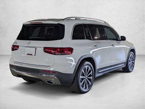 Certified 2022 Mercedes-Benz GLB 250 image 5